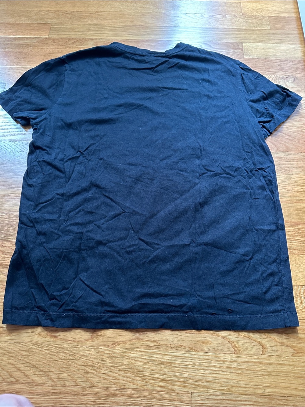 Moncler Black Short-Sleeve Crewneck T-Shirt w/ Sleeve Logo size Medium Good Cond - Picture 6 of 10